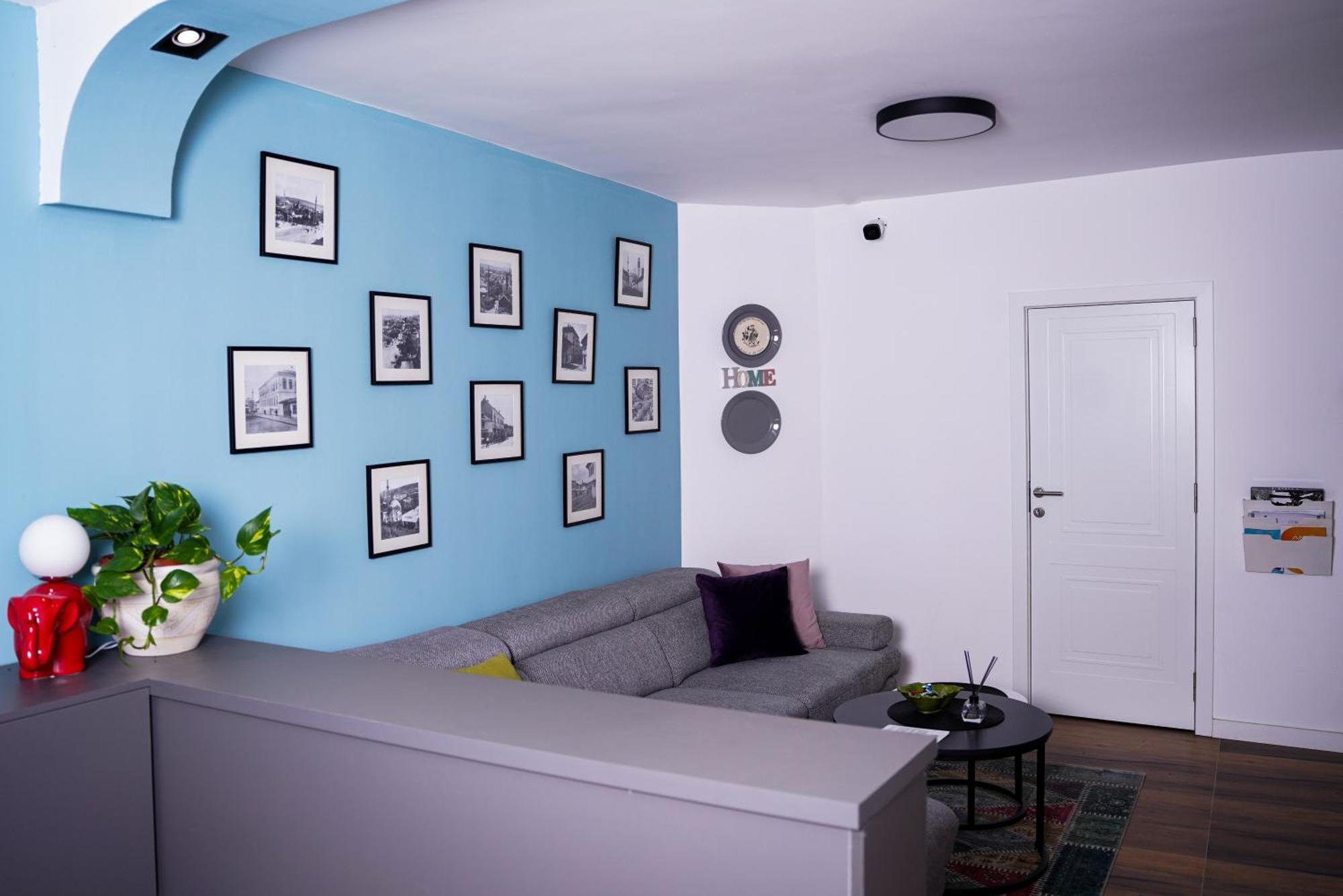 Ten Guest House Pristina Esterno foto